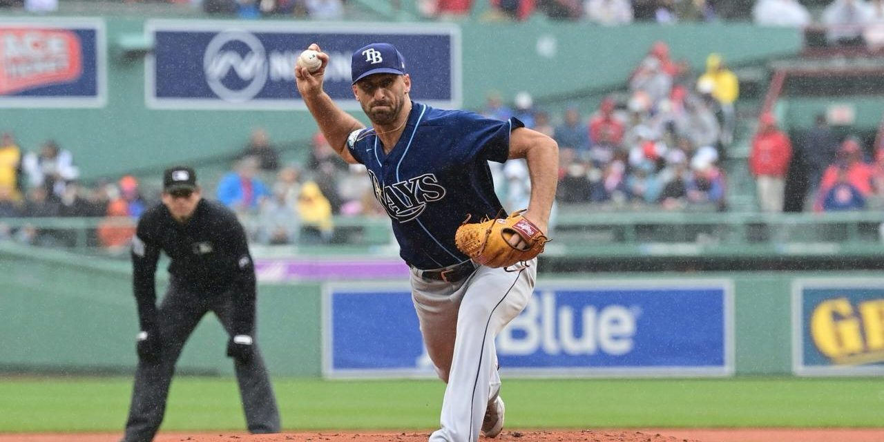 Trevor Kelley, contratado por los Leones de Yucatán, del 230225