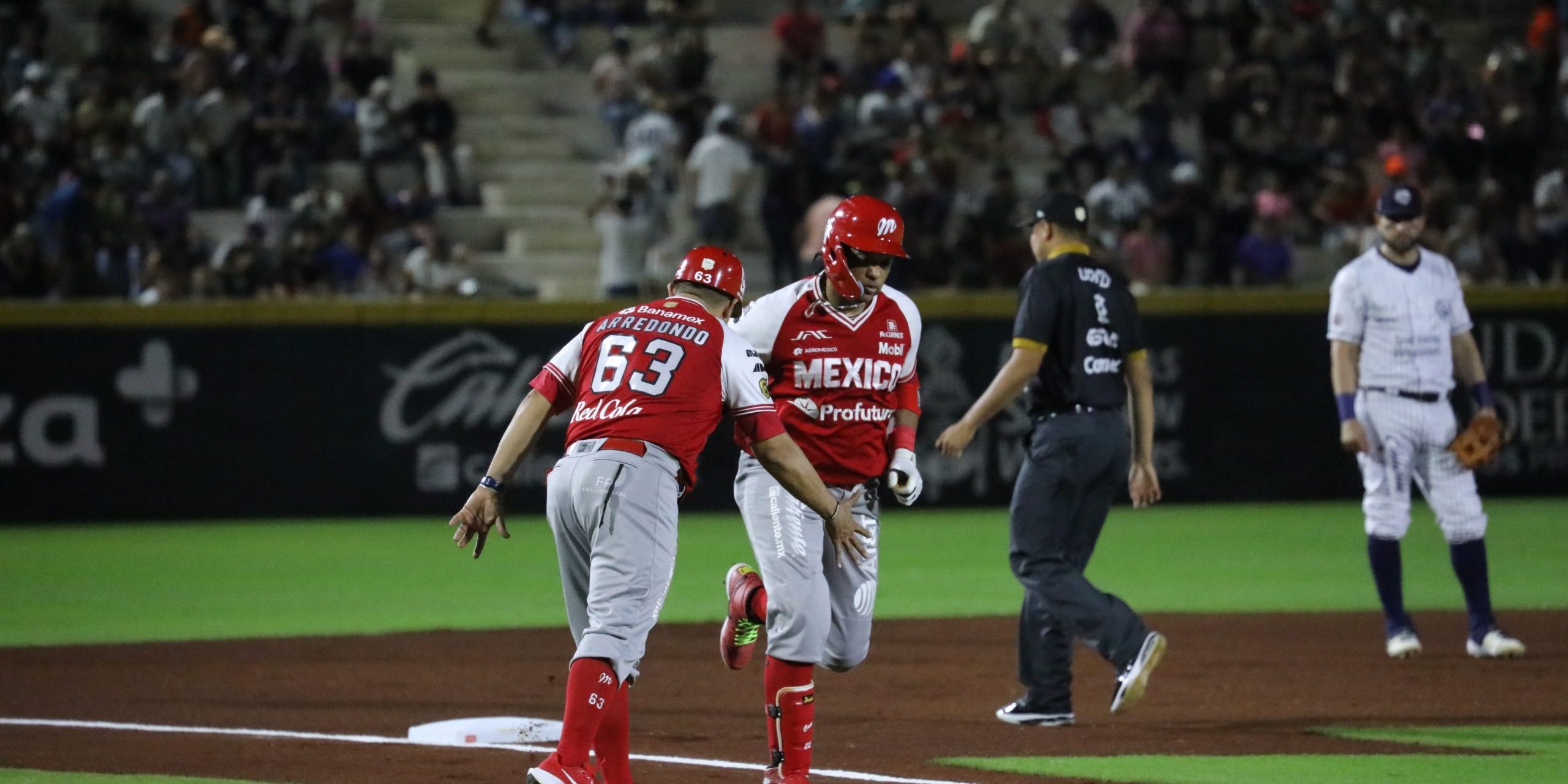 Diablos Rojos del México vs. Tigres de Quintana Roo, juego 5 para ambos, 2o de la serie, serie para los Diablos, 6×3, 33 del 220425 en Cancún, Robinson Canó, jonrón 1a entrada