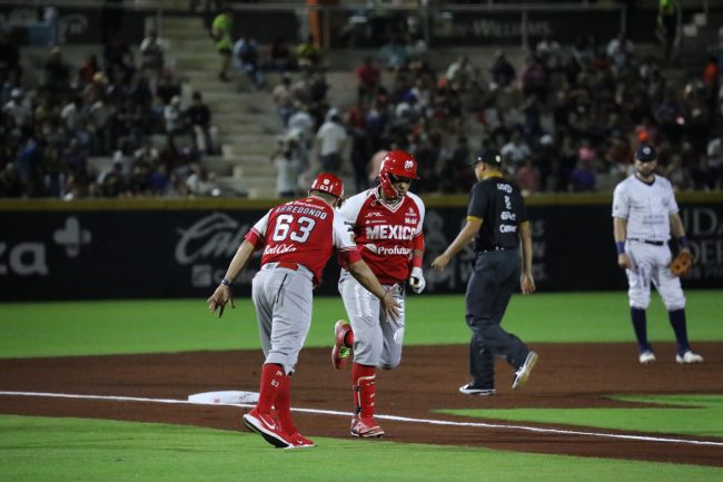 Diablos Rojos del México vs. Tigres de Quintana Roo, juego 5 para ambos, 2o de la serie, serie para los Diablos, 6×3, 33 del 220425 en Cancún, Robinson Canó, jonrón 1a entrada