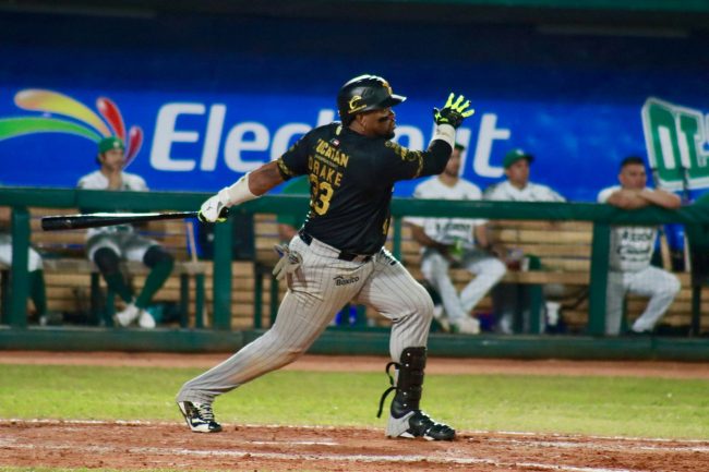 Leones de Yucatán vs. Olmecas de Tabasco, juego 6, 3o de la serie, serie para los Leones, del 230425 en Villahermosa, Yadir Drake