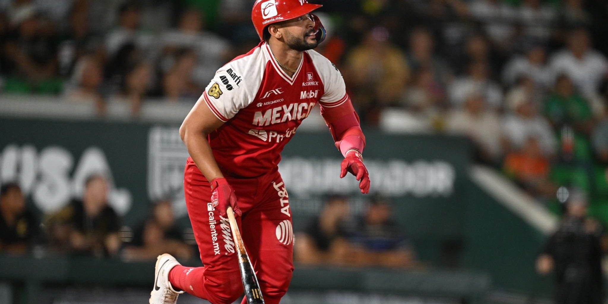 Diablos Rojos del México vs. Leones de Yucatán, 1o de la serie, 10×6, 4 del 200525 en Mérida, José Rondón