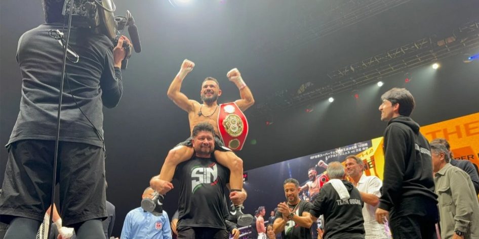 Eduardo Sugar Núñez vencedor de Masanori Rikiishi gdu 12 del 280525 ganó campeonato mundial súperpluma de la FIB en Yokohama con kochules y Eddie Hearn