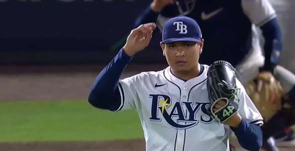 Manuel Bolón Rodríguez vs. dominicano Johan Rojas, le dio hit, 6a entrada, Filis 7×0 a Rays, 1 del 070525, Bolón aceptó dos hits y una carrera, en Tampa