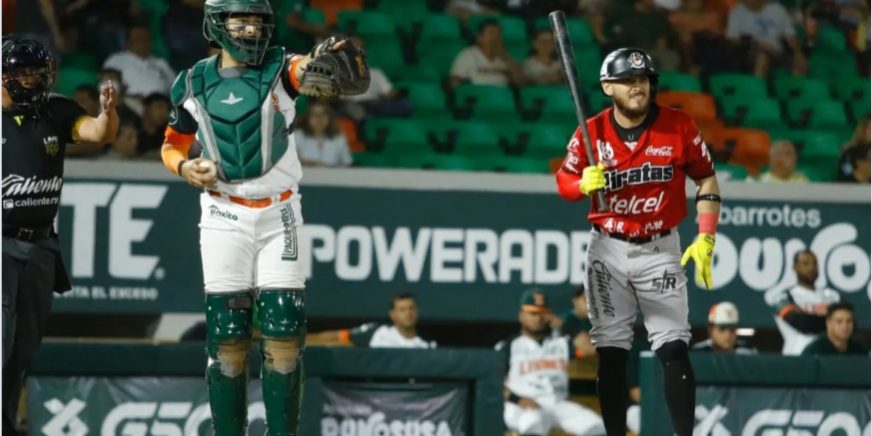 Piratas de Campeche vs. Leones de Yucatán, 10 juego, 1o de la serie, 4×2, 1 del 290425 en Mérida, Jesús Chuyito Fabela con Wébster Rivas