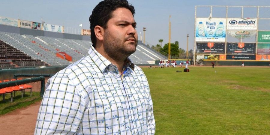 Erick Arellano Hernández en parque norteño