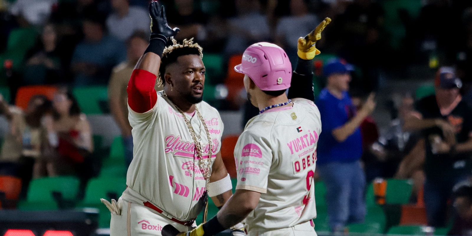 Leones de Yucatán vs. Conspiradores de Querétaro, juego 42, 3o de la serie, serie para los Leones, 20×7, del 050625 en Mérida, Yadir Drake, jonrón