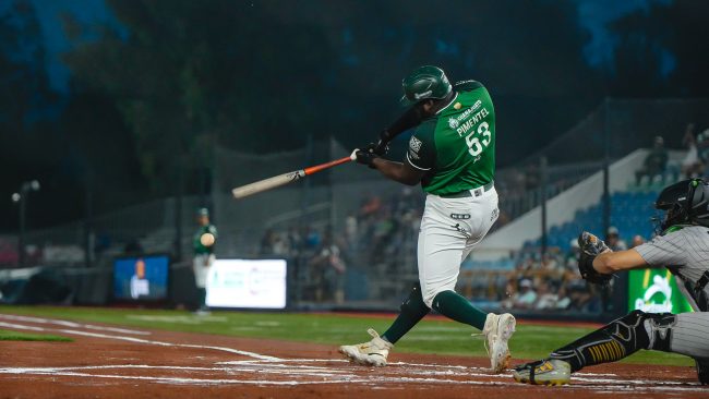 Bravos de León vs. Leones de Yucatán, juego 66, 1o de la serie, 10×9, 10 del 080725 en León, Sándber Pimentel
