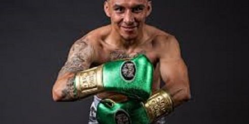 Francisco Chihuas Rodríguez de frente