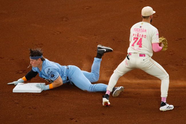Leones de Yucatán vs. Tigres de Quintana Roo, juego 65, 3o de la serie, Leones barren a los Tigres, 5×4, 3 del 060725 en Mérida, Antonio Piñero