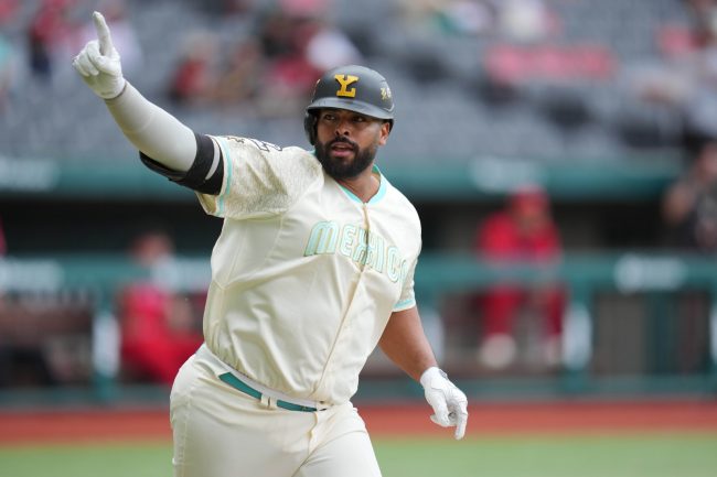 Novena México vs. Estrellas de la LMB, Juego de Estrellas de la Liga Mexicana de Béisbol 4×3, del 300625 en la Ciudad de México, Art Charles, jugador Más Valioso con dos jonrones