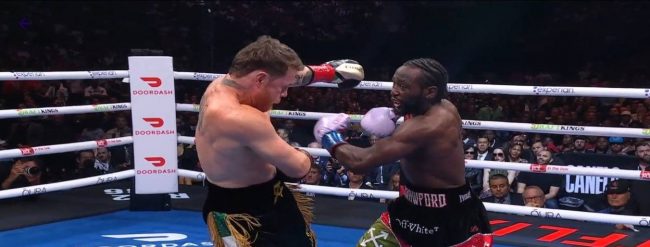 Terence Crawford vs. Saúl Canelo Álvarez gdu 12 ganó campeonato mundial súpermedio de la OMB, FIB y CMB